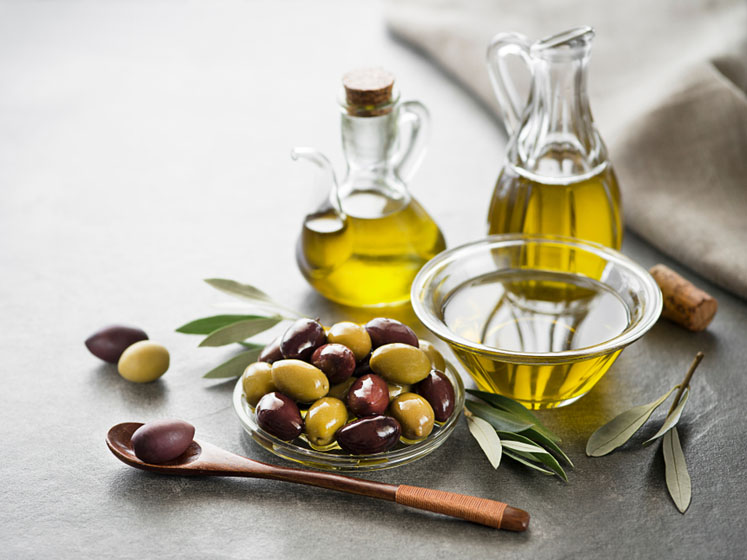 Kerfoot reveals five naturally hydrating oils currently on the upswing with consumers